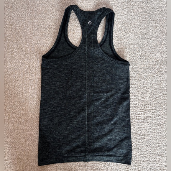 Lululemon Swiftly Speed Racerback - Picture 4 of 4